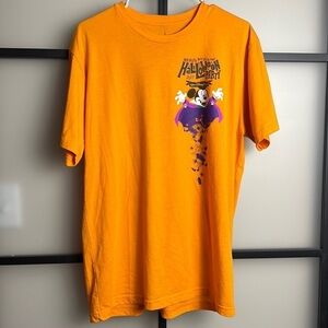 Disney Mickey Not So Scary Halloween Party 2017 Event Logo T Shirt Sz Large